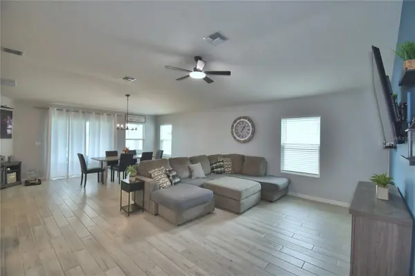 2817 WOODACRE DR, Haines City, FL 33844