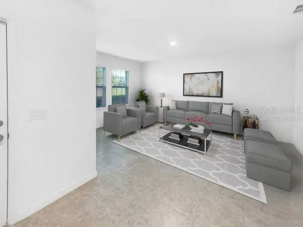 1805 DAYBREAK DR, Fruitland Park, FL 34731