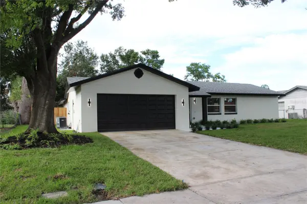 7015 CRESTLAKE DR, Orlando, FL 32819