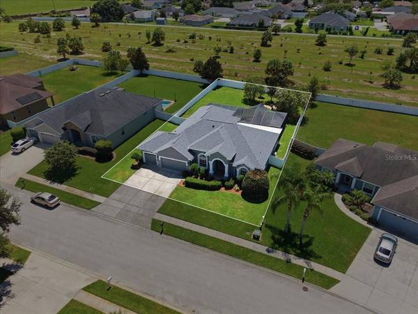 230 LAKE ARIETTA CT, Auburndale, FL 33823