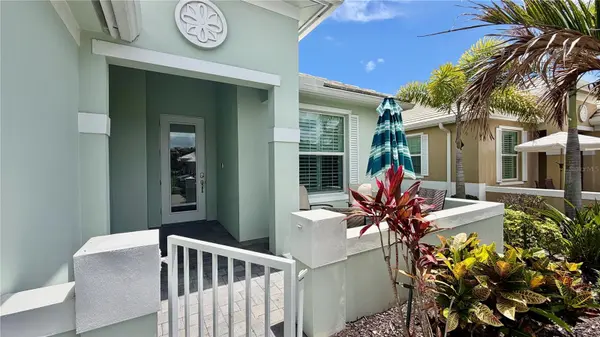 1330 SAINT CATHERINES CIR, Vero Beach, FL 32967