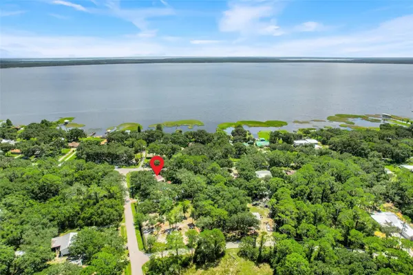 11031 W BEACH Pkwy, Lake Wales, FL 33898