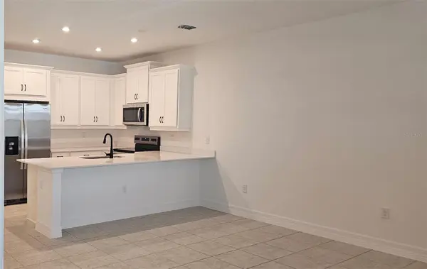 180 RAINWOOD ST, Groveland, FL 34736