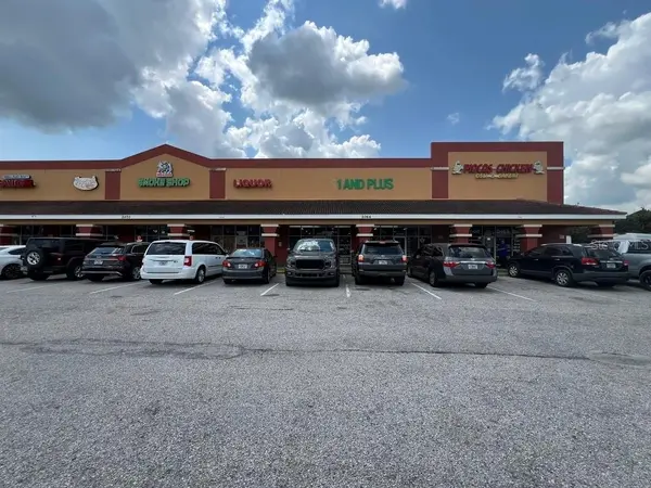 2064 E OSCEOLA Pkwy #102, Kissimmee, FL 34743