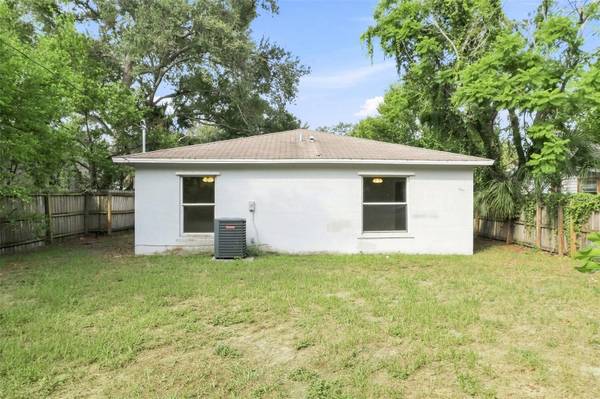 2324 OAKDALE ST S, St Petersburg, FL, 33705 photo 3