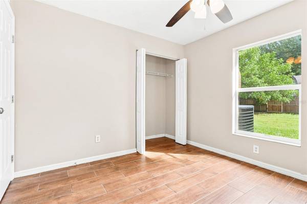 2324 OAKDALE ST S, St Petersburg, FL, 33705 photo 18