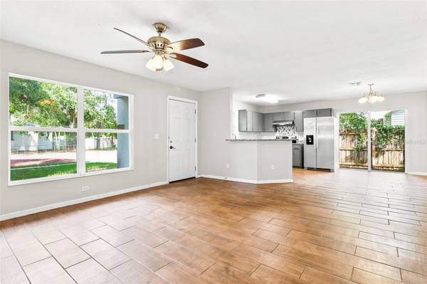 2324 OAKDALE ST S, St Petersburg, FL, 33705 photo 5