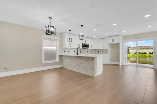531 FLOWER FIELDS LN, Orlando, FL 32824