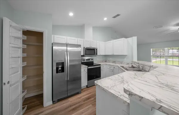 2471 NW 24TH RD, Ocala, FL 34475