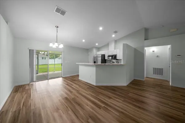 2471 NW 24TH RD, Ocala, FL 34475