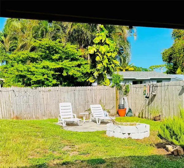 5679 SE INDIGO AVE, Stuart, FL 34997