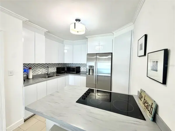 3409 AVE ISLA VERDE #203, Carolina, PR 00979
