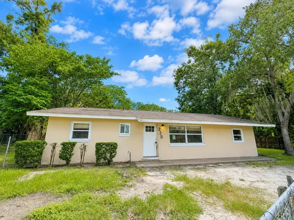 220 NW 28TH ST, Ocala, FL 34475