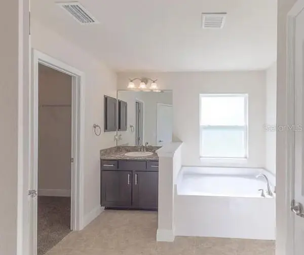 702 SE WALTERS TER, Port St Lucie, FL 34983