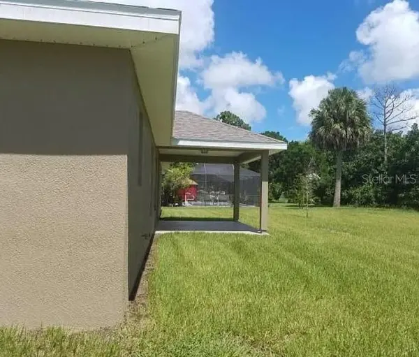 702 SE WALTERS TER, Port St Lucie, FL 34983