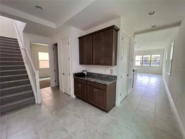 13207 WINTERTON LN, Orlando, FL 32832