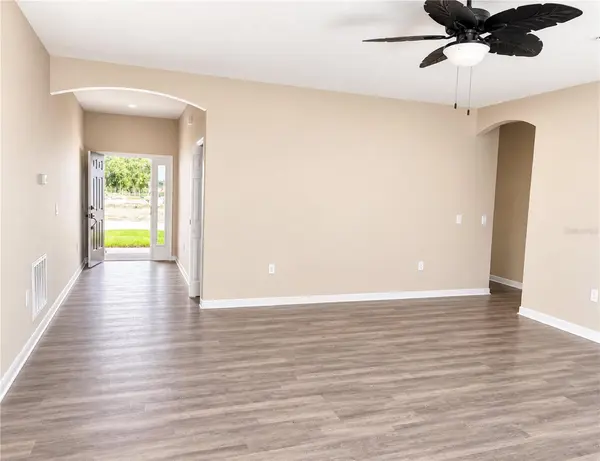411 SHANNON ESTATES CT, Plant City, FL 33563
