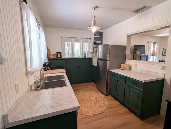 7427 CHAPEL AVE, New Port Richey, FL 34652