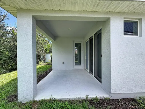 28591 COZY CREEK DR, Wesley Chapel, FL 33543