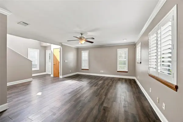 2802 W ESTRELLA ST, Tampa, FL 33629