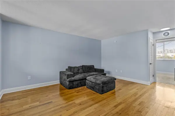 1301 S HOWARD AVE #B18, Tampa, FL 33606