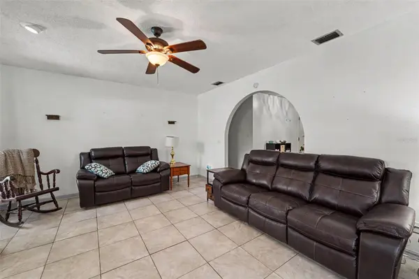 11022 SALT TREE DR, Port Richey, FL 34668