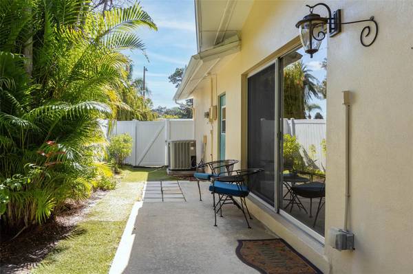2362 MANGRUM DR, Dunedin, FL, 34698 photo 26