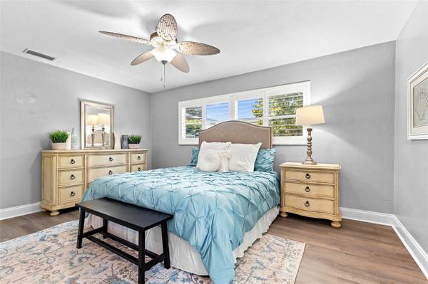 2362 MANGRUM DR, Dunedin, FL, 34698 photo 15