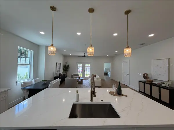 3336 8TH AVE N, St Petersburg, FL 33713