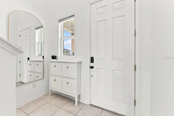 34103 WHITE FOUNTAIN CT, Wesley Chapel, FL 33545