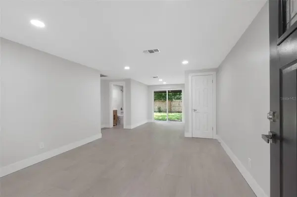 11478 92ND ST, Largo, FL 33773
