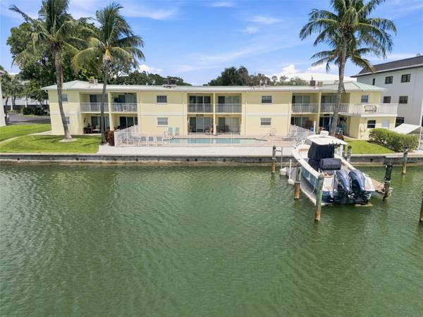 12100 CAPRI CIR S #204, Treasure Island, FL, 33706 photo 40