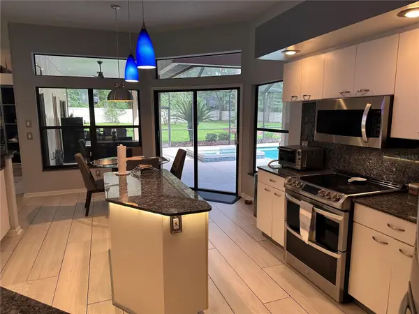 8969 SW 44TH LN, Gainesville, FL 32608