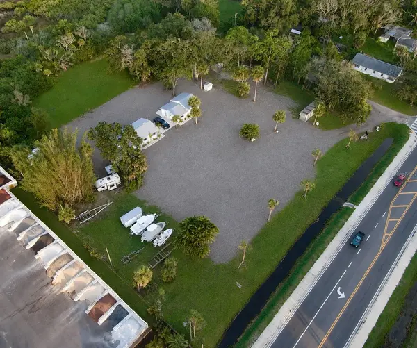 1322 N PINELLAS AVE, Tarpon Springs, FL 34689