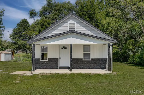 3037 Highway 221, Doe Run, MO 63637