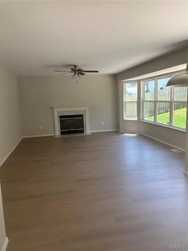 1041 Franko DR, O'fallon, MO 63366