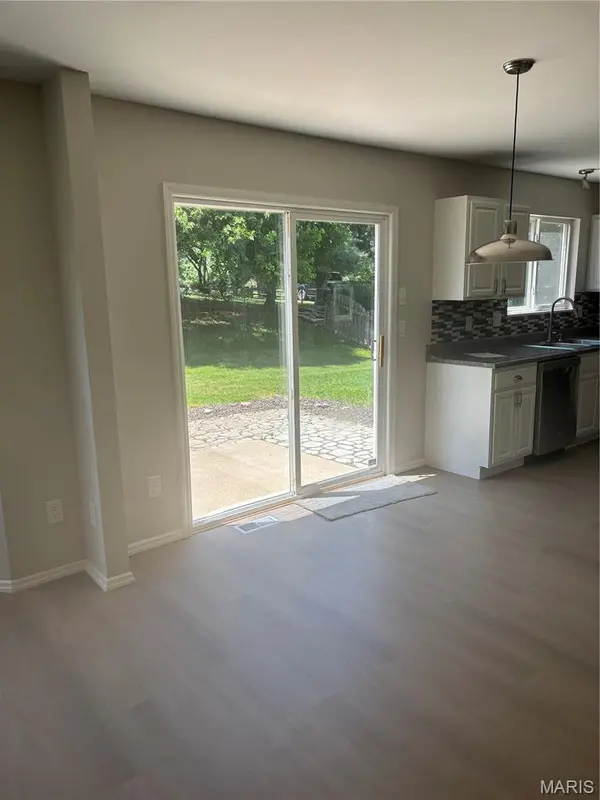 1041 Franko DR, O'fallon, MO 63366