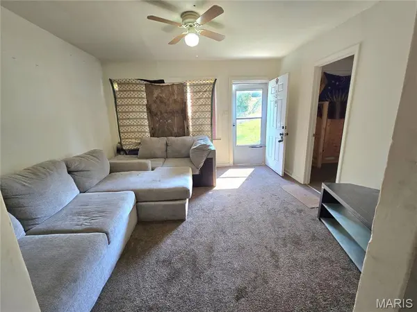1206 Rixon, Alton, IL 62002