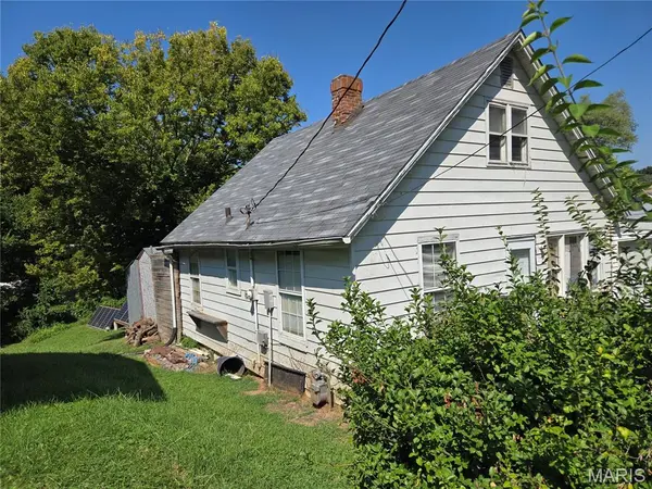 1206 Rixon, Alton, IL 62002