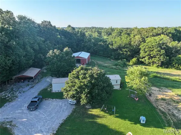 482 County Road 472, Oak Ridge, MO 63769