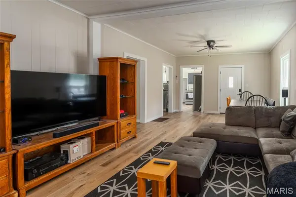 306 E fifth, West Frankfort, IL 62896
