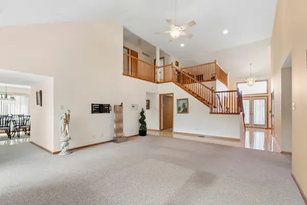 181 Maryview Pkwy, Matteson, IL 60443