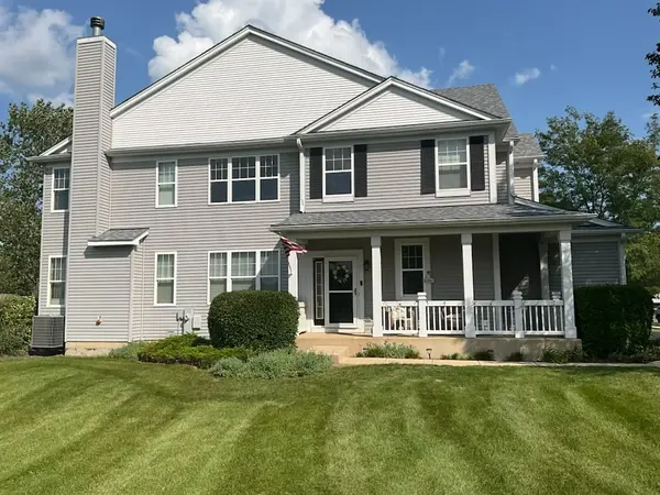 2835 Cattail CT, Wauconda, IL 60084