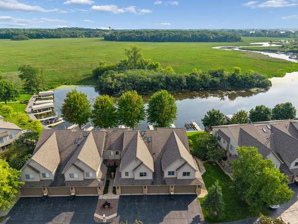 814 W Il Route 173 #814, Antioch, IL 60002