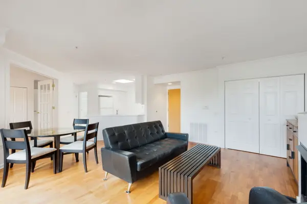 1925 Lake AVE #316, Wilmette, IL 60091
