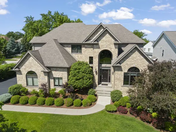 1411 Hatchwood CT, Naperville, IL 60565