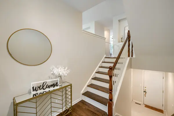 5630 Cambridge WAY #5630, Hanover Park, IL 60133