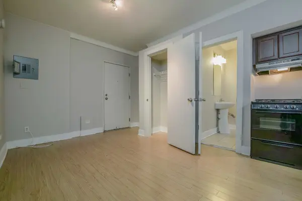 4706 N Beacon ST #308, Chicago, IL 60640