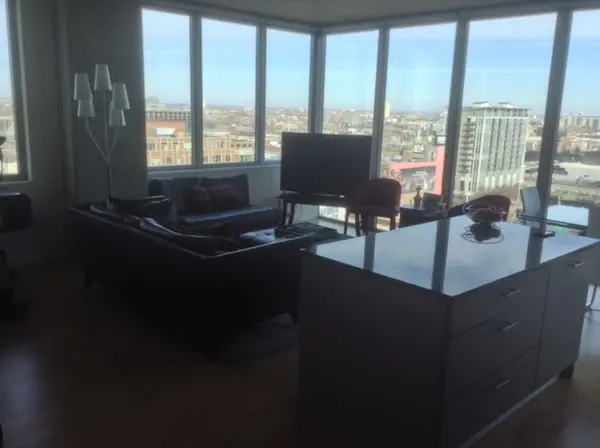 659 W Randolph ST #1709, Chicago, IL 60661