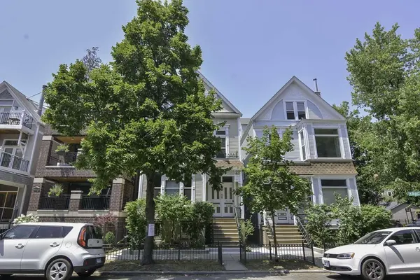 3222 N RACINE AVE #2, Chicago, IL 60657